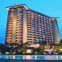 Century Park Hotel: Manila