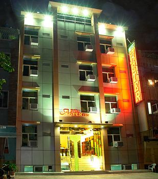 Hotel Aster Inn: Delhi