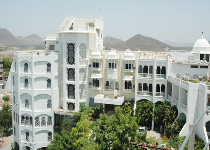 Hotel Hilltop : Udaipur