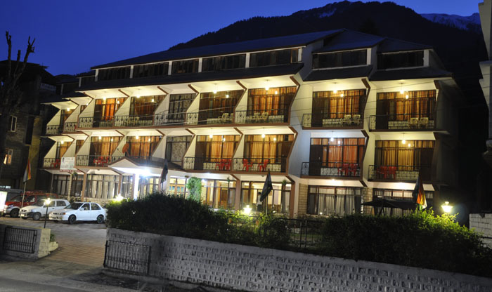 Hotel Natraj - [100% Pure Vegetarian]
