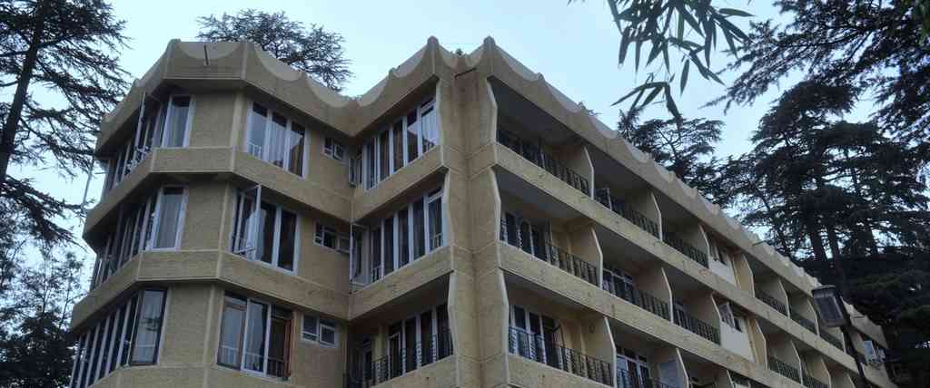 Hotel Pineview - Shimla